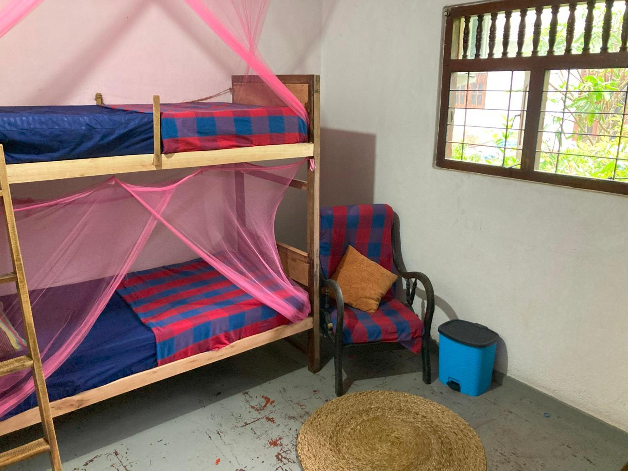 Hostel Singha Lounge Unawatuna Ngoại thất bức ảnh
