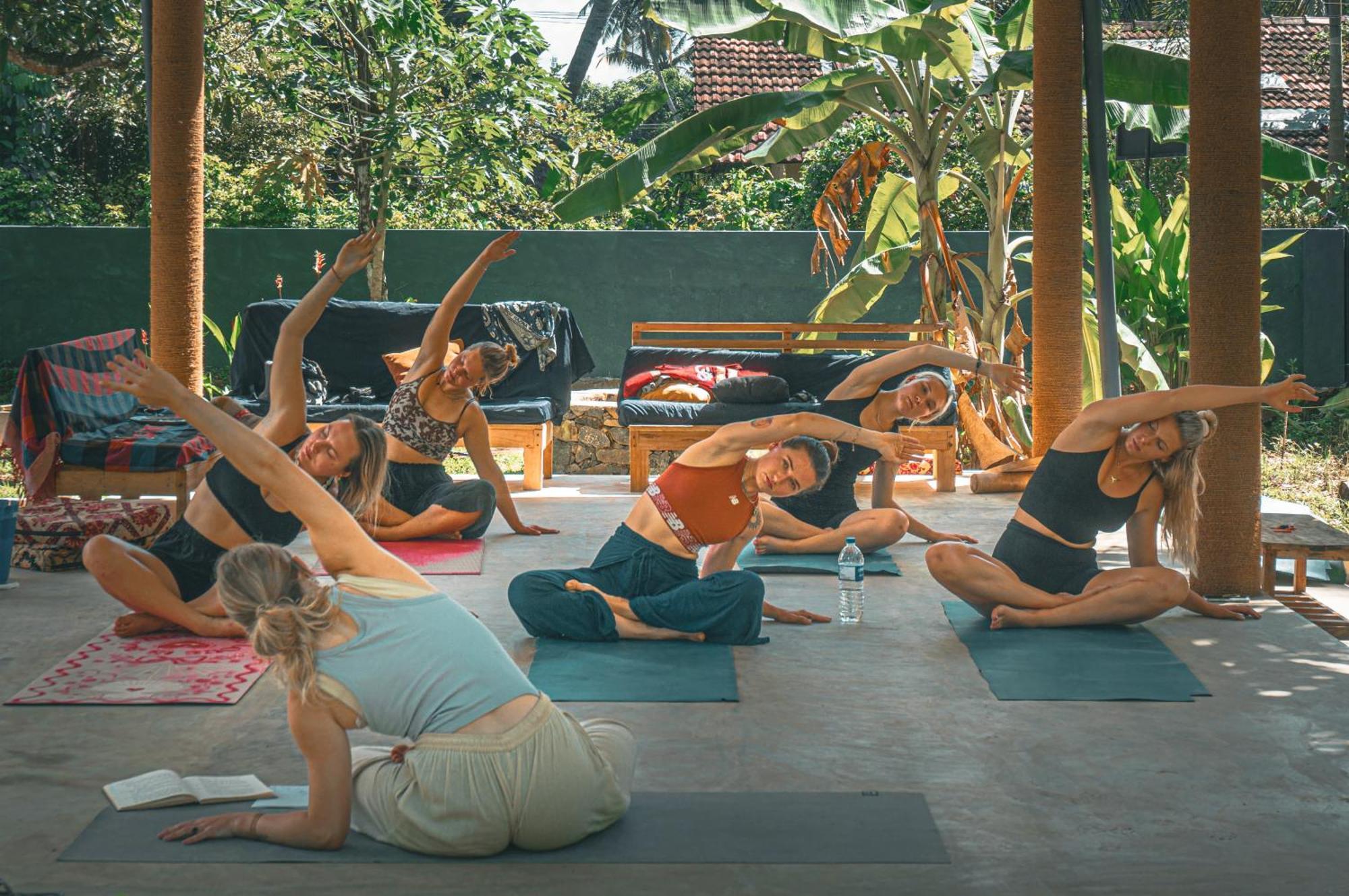 Hostel Singha Lounge Unawatuna Ngoại thất bức ảnh